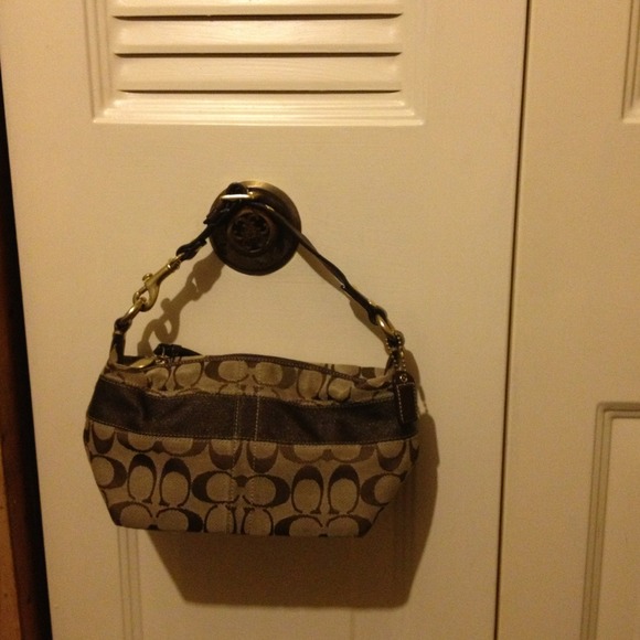 SOLD Small coach brown/tan bag