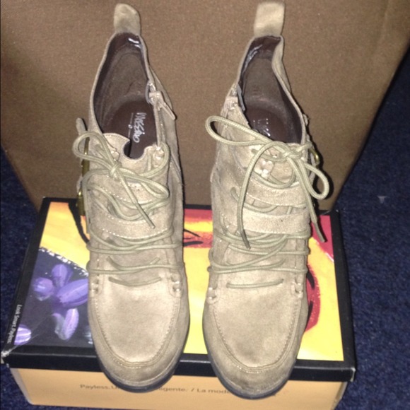 Hold✋for @22haka5r