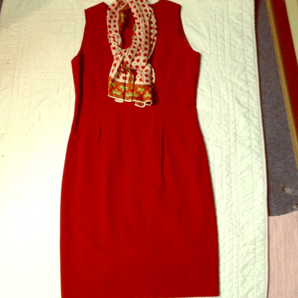 More pics of the blazer and dress set
