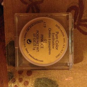 HARD 2 FIND Estée Lauder Pink ICE eyeshadow