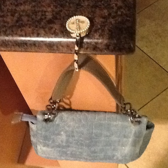 Handbag hook - Picture 3 of 3