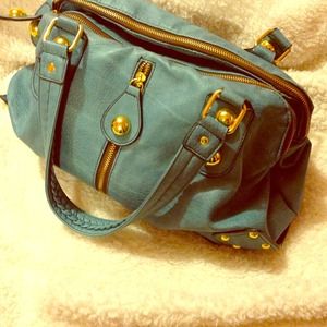Turquoise blue tote.