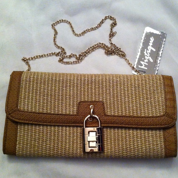 Miztique Clutch