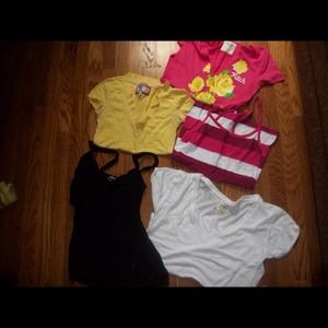 4 tops (white top is not available)