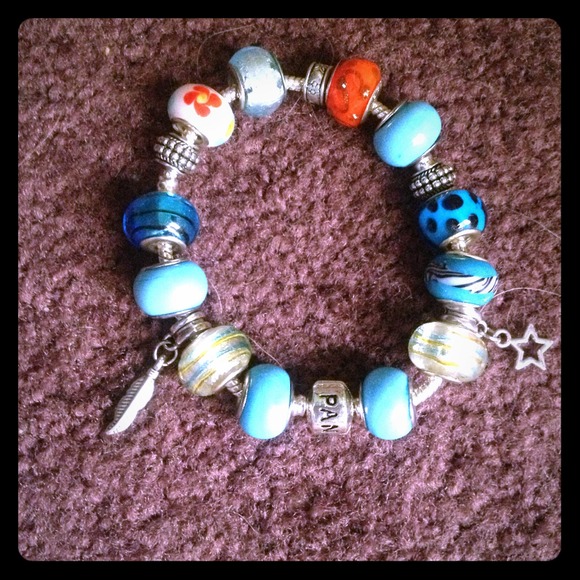 Pandora style Snap bracelet with Dangles