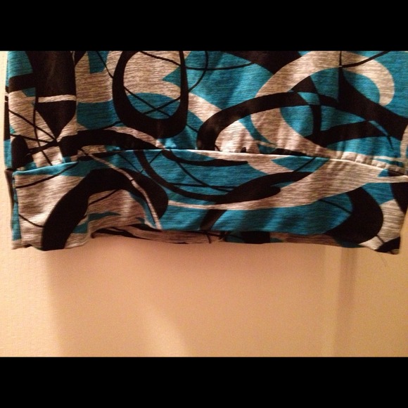 Sold in bundle - Picture 3 of 3