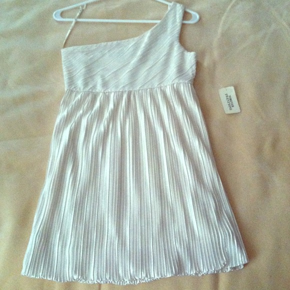 Forever 21 Dresses & Skirts - One shoulder dress