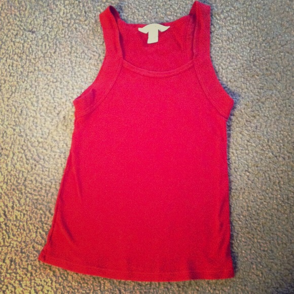 💢Reaerved💢Red VS PINK tank top. Size: small