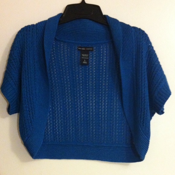NY&Co. Knitted Shrug