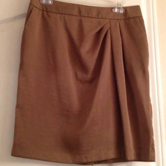 Side pleat skirt😄😄