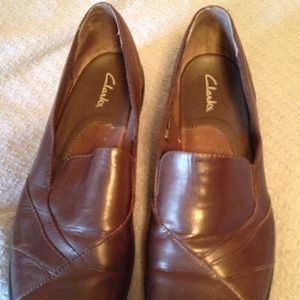 Ladies, size 10, brown leather Clark's shoes