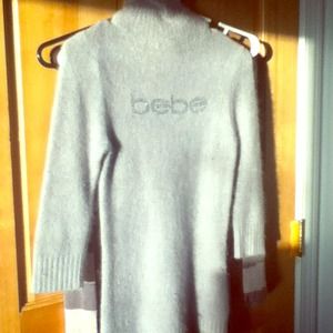 Bebe turtleneck sweater super comfy