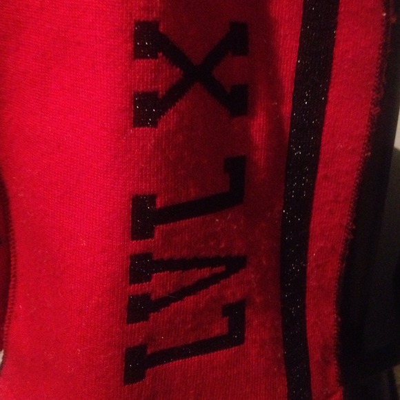 Lvlx scarf - Picture 2 of 3