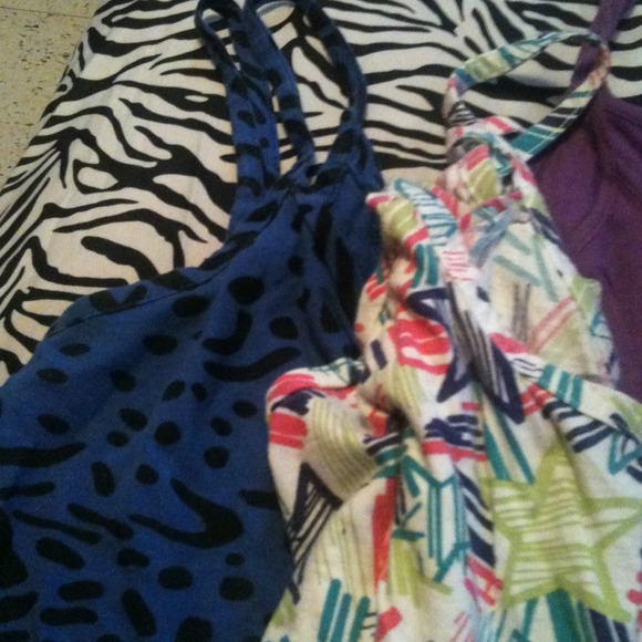 Tank top bundle!!! - Picture 2 of 4