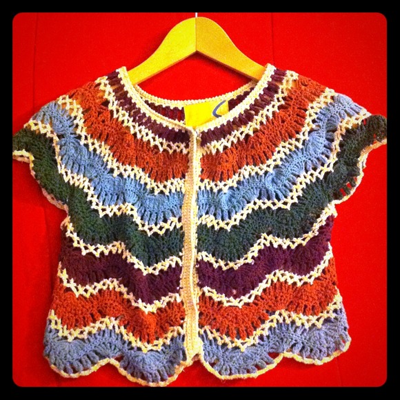 Crochet Multi-Color Capelet. (New Without Tags)