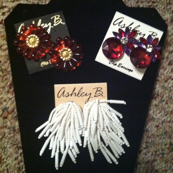 Clip on fashion earring