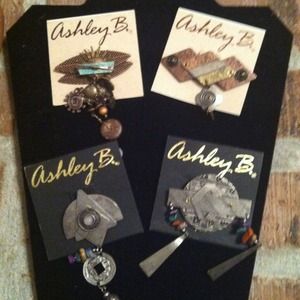 Vintage pin brooches