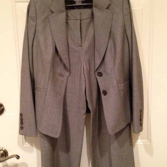Suit jacket and dress pants - Picture 1 of 1