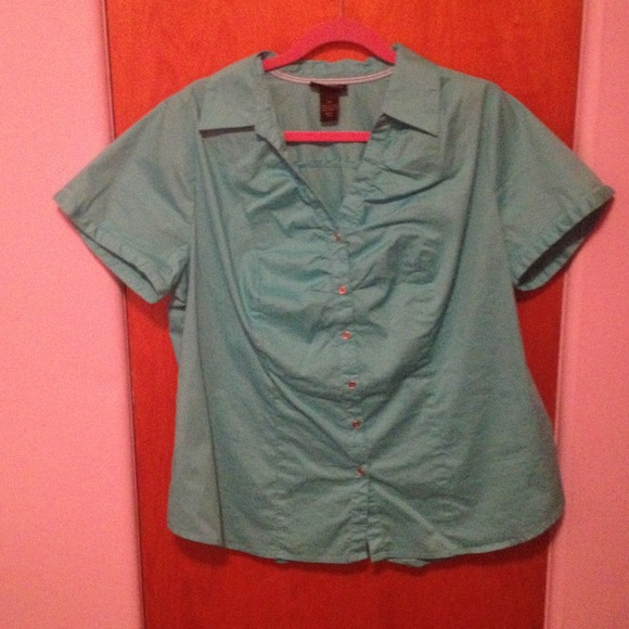 SOLD Lane Bryant Short Sleeve Blouse Size 18 Plus