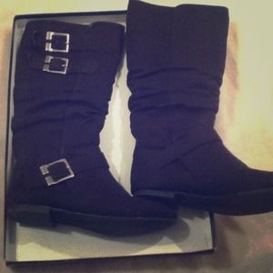 Apostrophe Black Boots