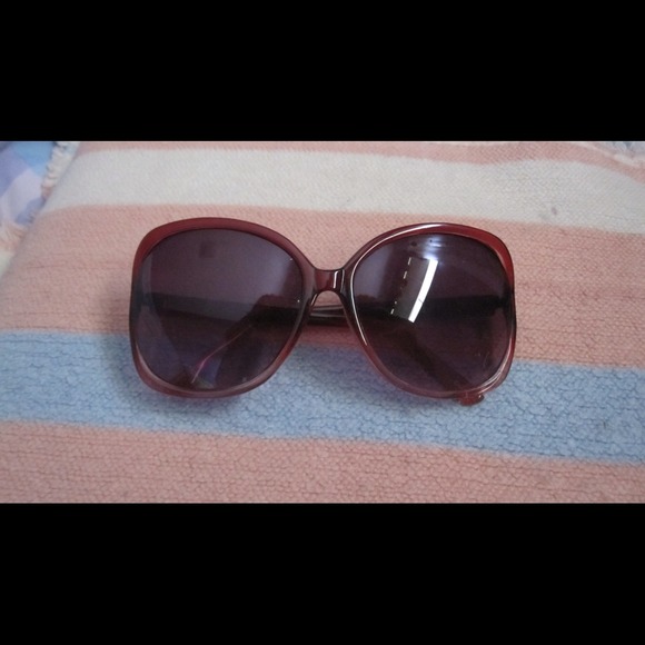Red sunglasses