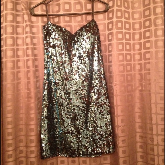 HOLD!Black and blue sequin strapless dress size XL