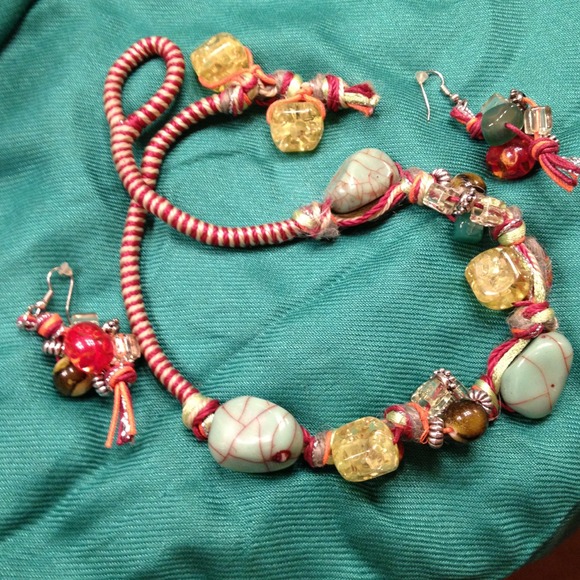 Beautiful red/green/beaded necklace/earring set.