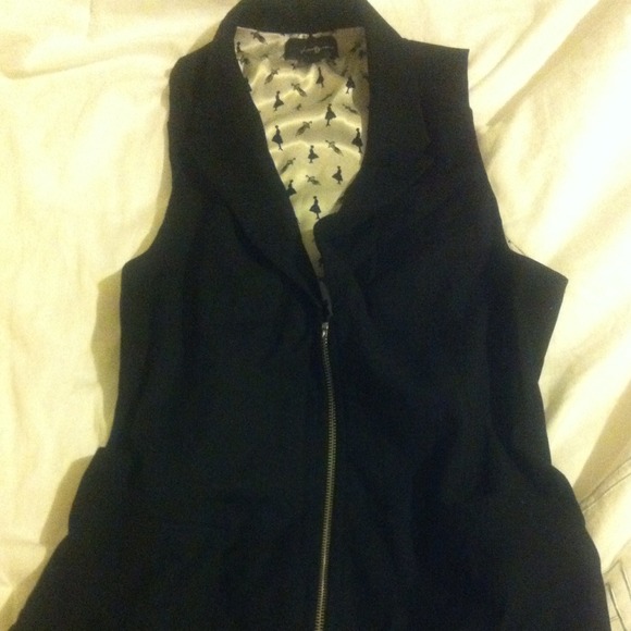 Zipper vest