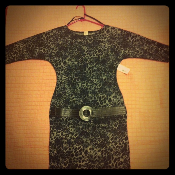Black/gray leopard dress