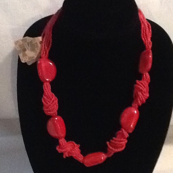 Red Beaded Statement Necklace - Picture 2 of 3