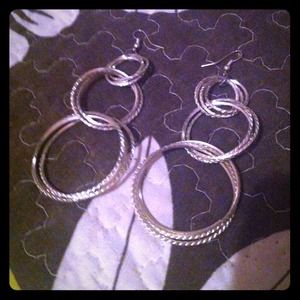 Long earrings🚩must Go🚩