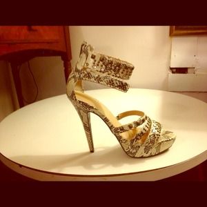 Colin Stuart snake print sandals 4 inch heels.