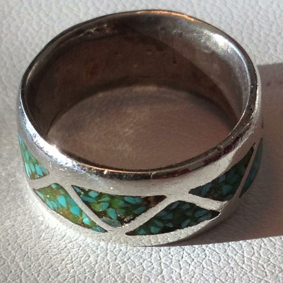 Turquoise Silver Ring - Picture 2 of 4
