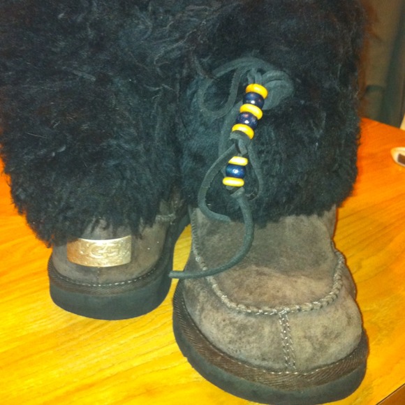 Authentic and Unique Uggs! - Picture 3 of 3