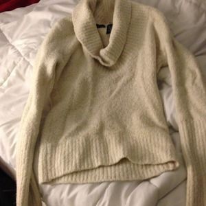 Shimmer white sweater ❄ Moda International by VS