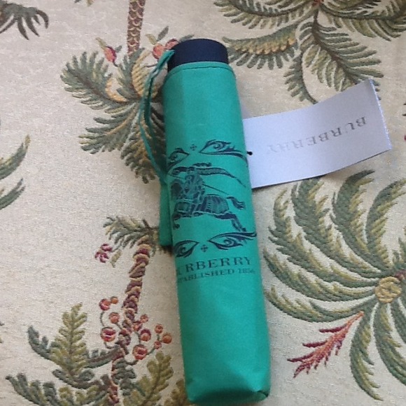 Sold burberry umbrella compact ...