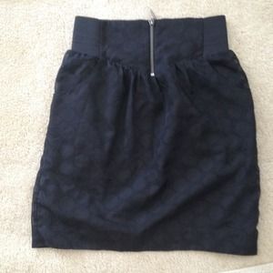 Bebe black skirt size small