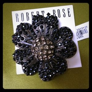 Large Broach Pin Jet