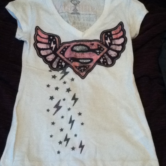 SALE! Supergirl v neck