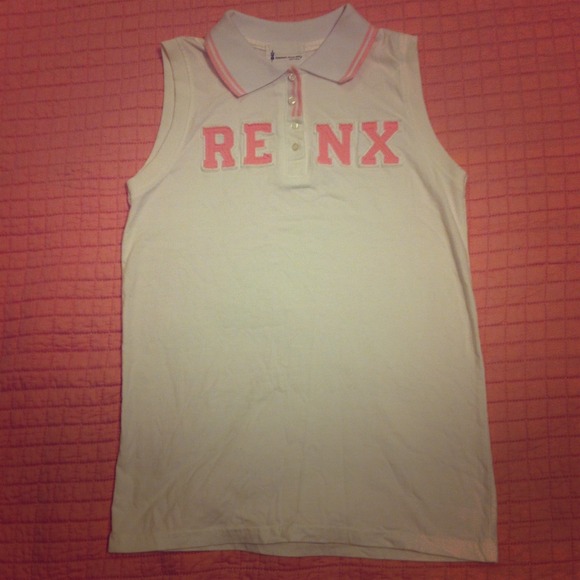Tennis tank
