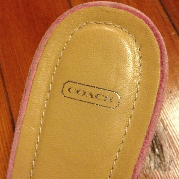 SOLD IN BUNDLE Coach Pink Suede Mules - Picture 2 of 4