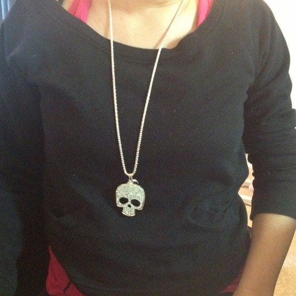 Skull necklace💢SOLD💢