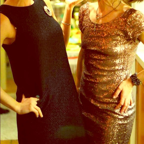 Theory Dresses & Skirts - 🎉sale!🎉 1960's inspired Theory LBD