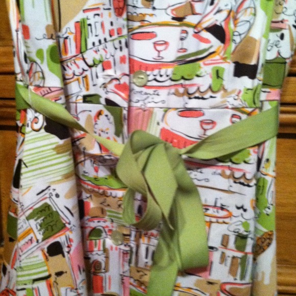 Dress - Picture 3 of 3