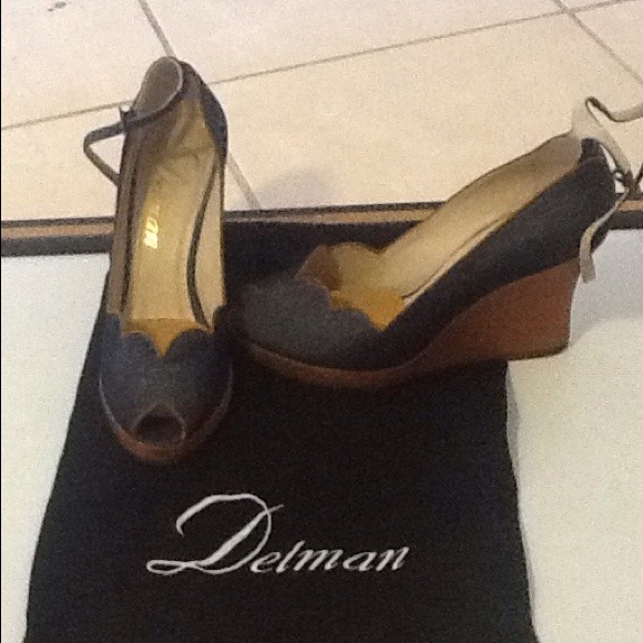 Delman Wedges,very good condición - Picture 1 of 3