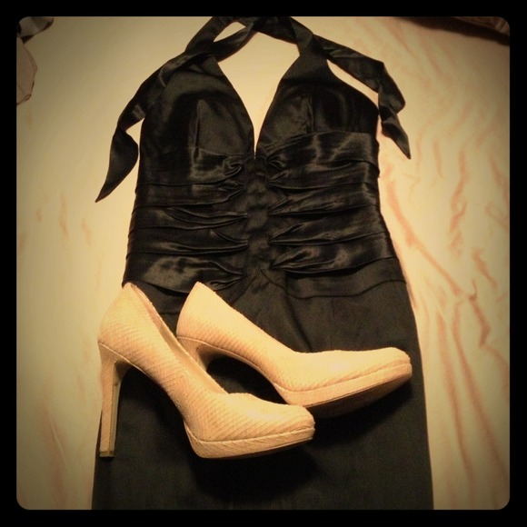 Cache corset and halter dress blk sz 6 reduced