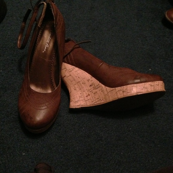 Charlotte Russe brown wedged heels