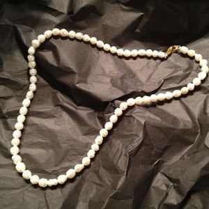 💥Reduced💥New Freshwater Pearl Necklace 18".