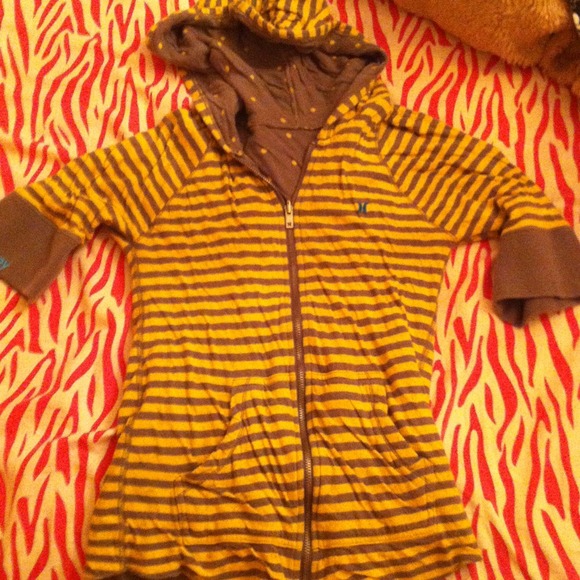 Hurley reversible short sleeved hoodie