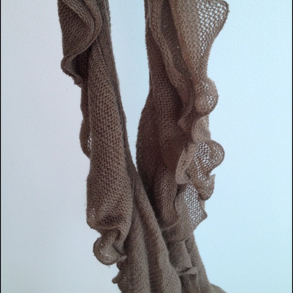 Light Brown Ruffle Scarf - Picture 3 of 3